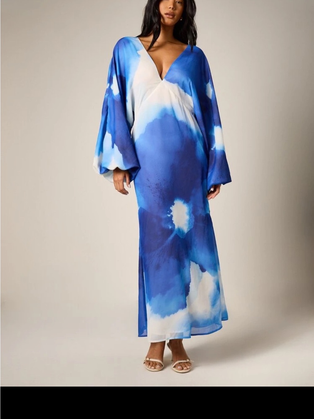 SHEIN Blue & White Tie-Dye V-Neck Maxi Dress